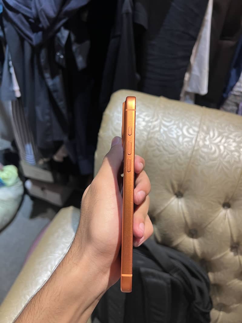 Apple iPhone 17 Pro Max 2