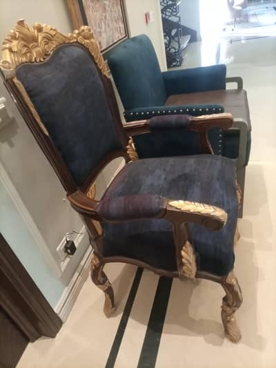2 room chairs for sale