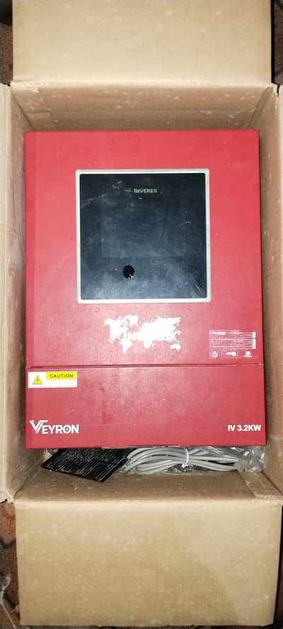 inverex Veyron 3.2kw ( No Warranty available)