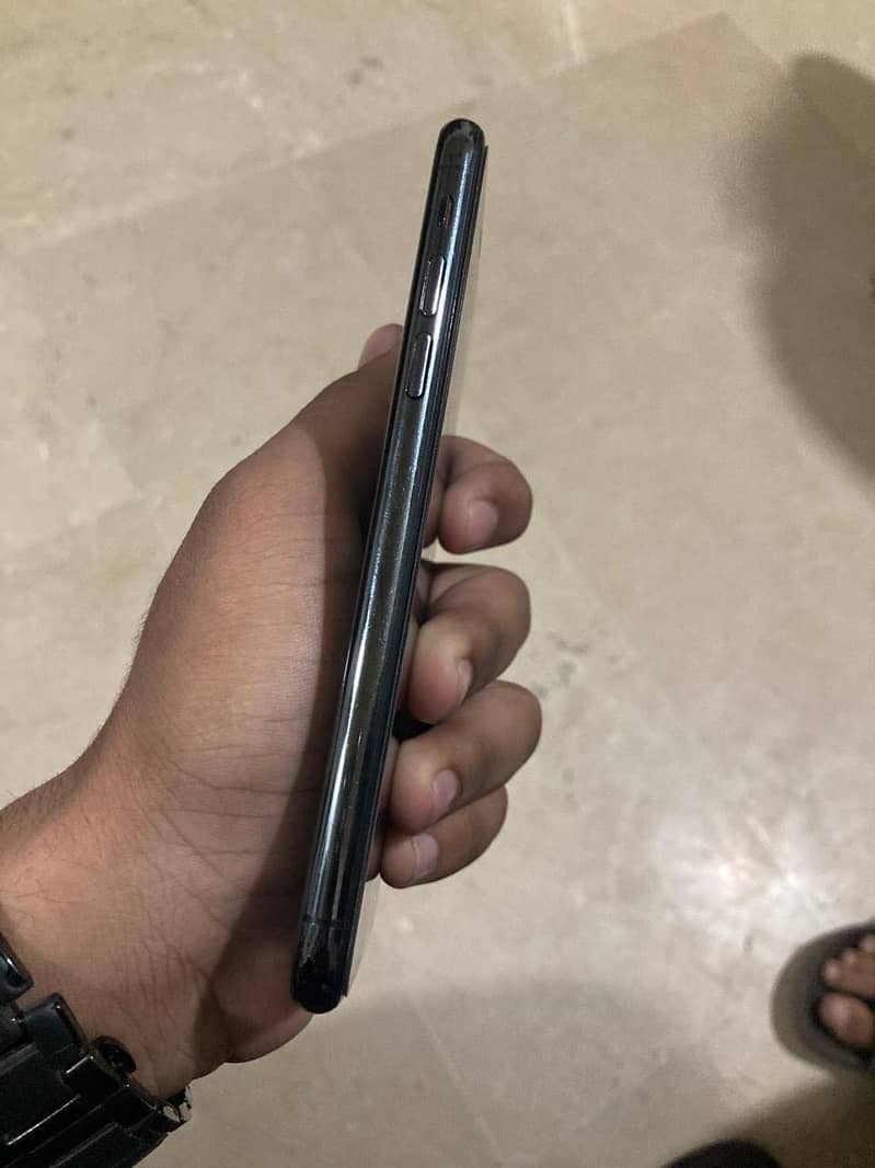 Apple iPhone X 8