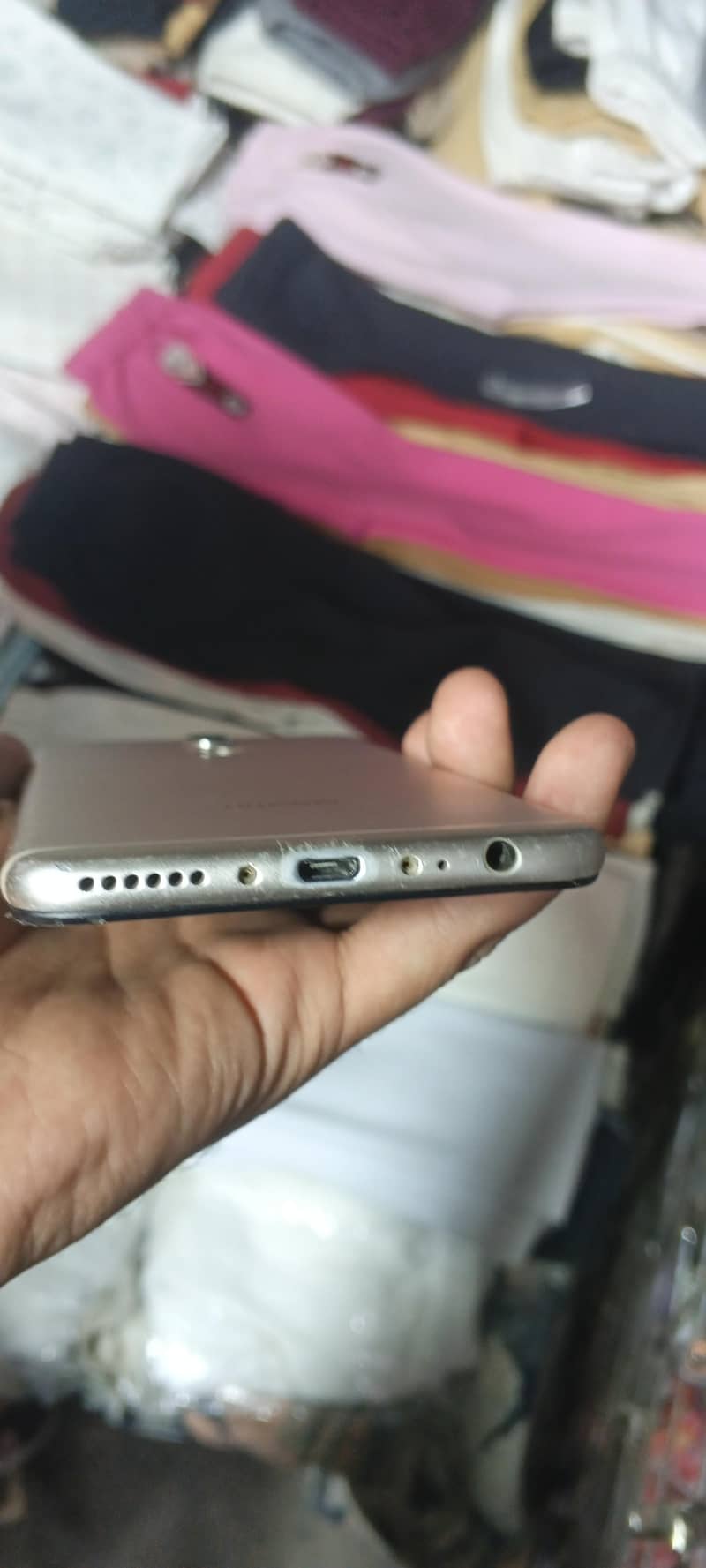 Huawei Mate 10 Lite 3