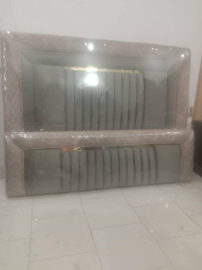 bed + side tables+dressing 0