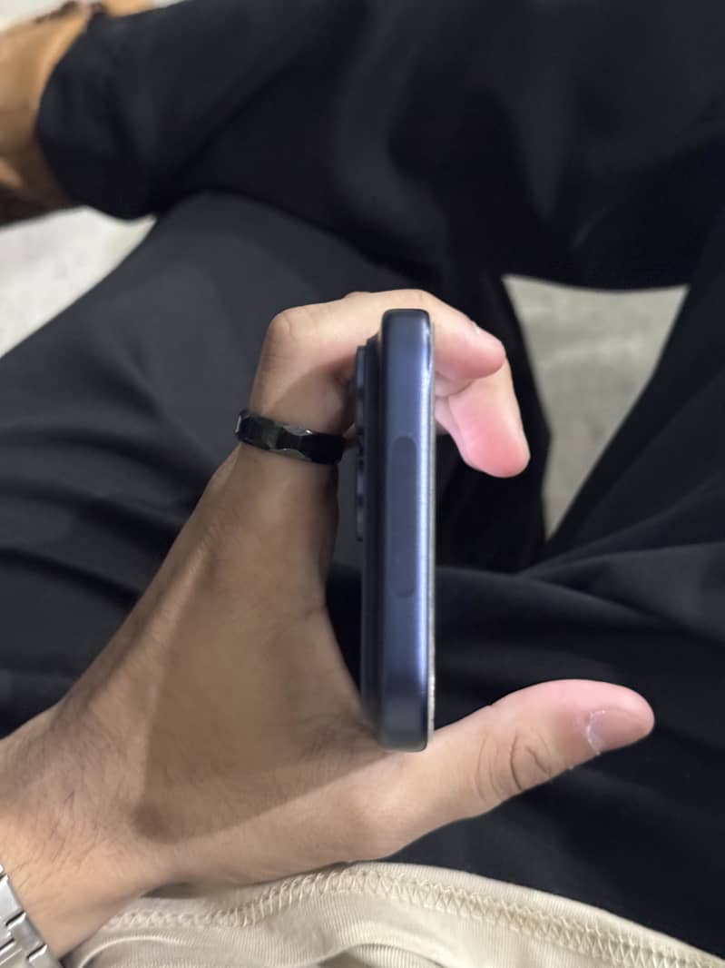 Apple iPhone 17 Pro Max 7