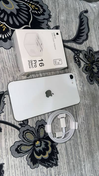 Apple iPhone SE