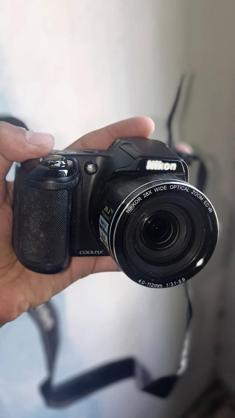 Nikon Camera L340 3
