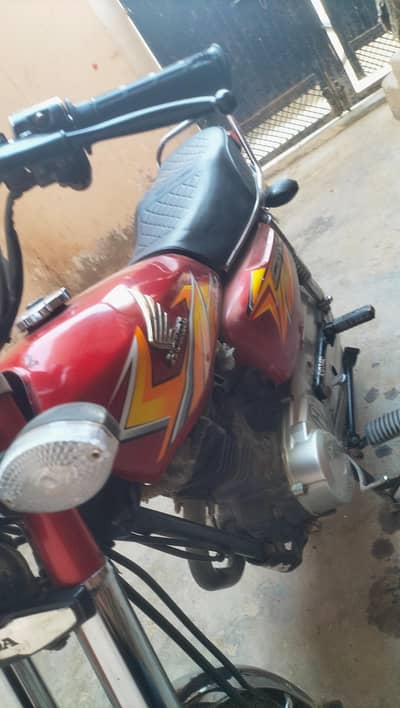 i am selling my cg125