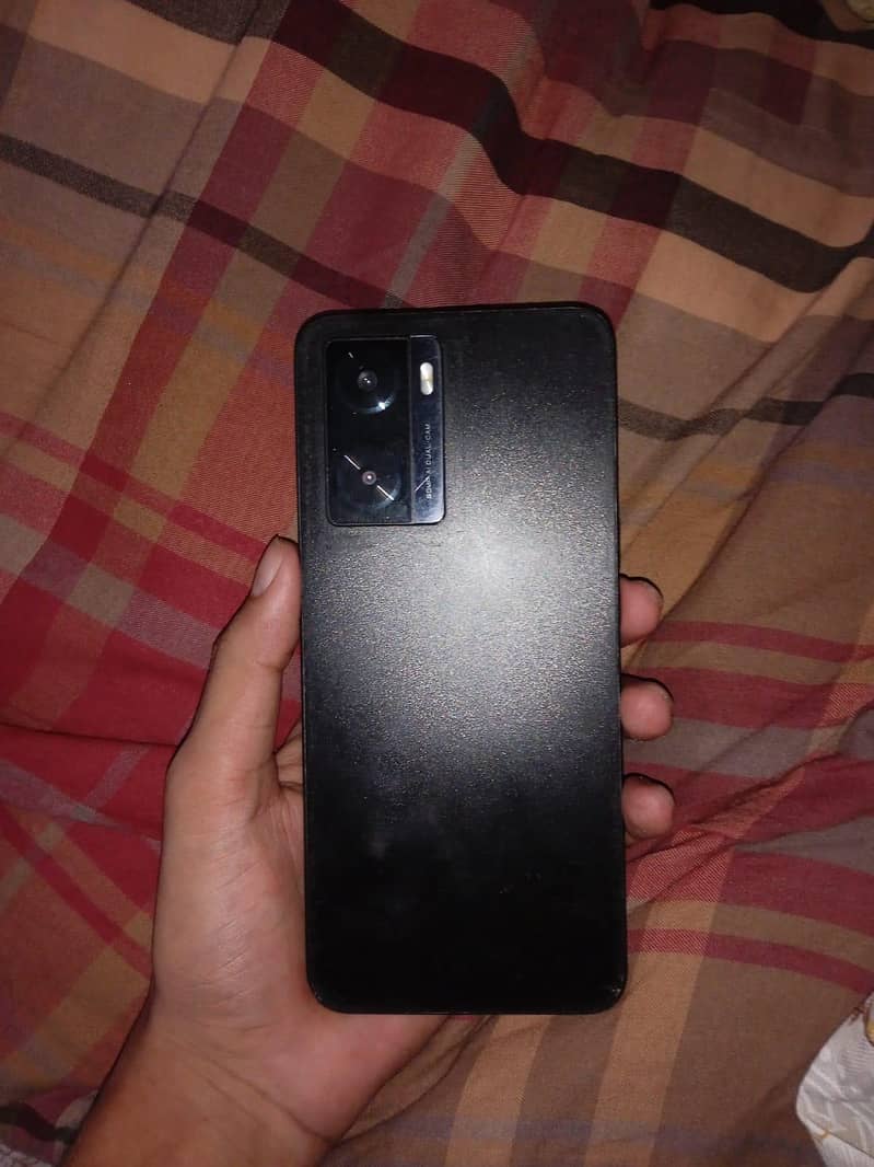 OPPO A77 3