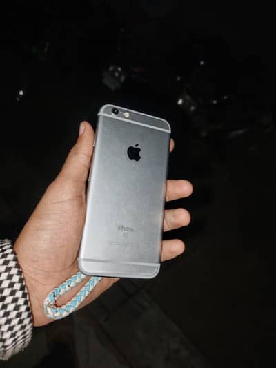 Apple iPhone 6S