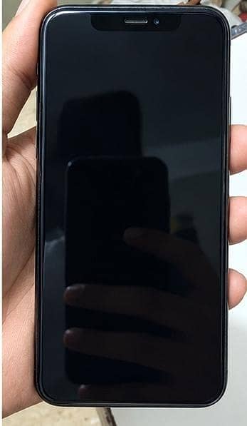 Apple iPhone X 4
