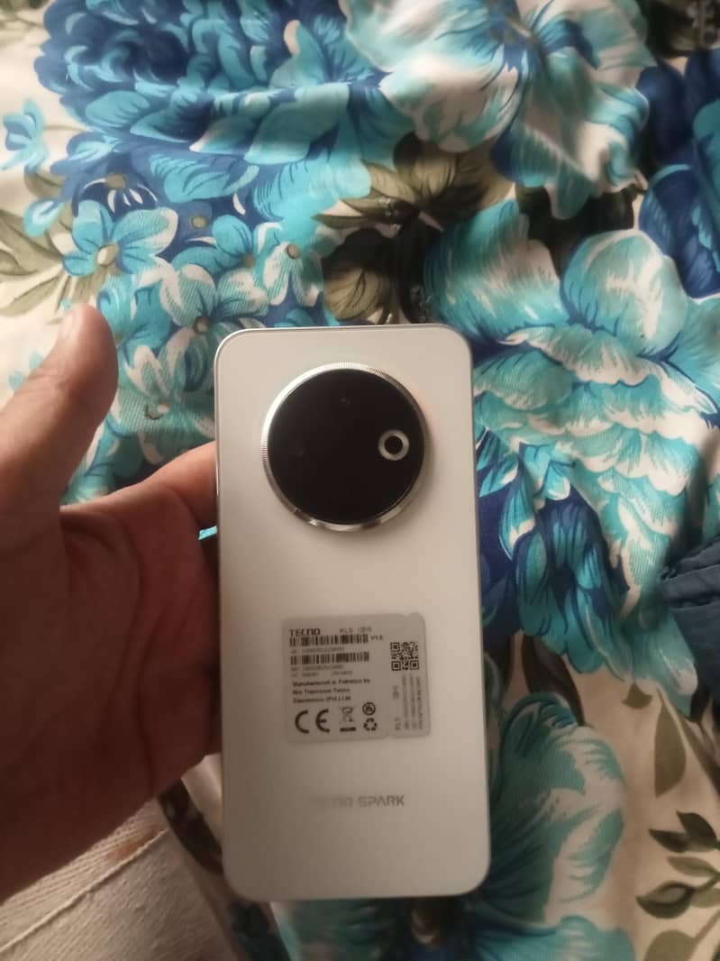 Tecno SPARK 30C 7