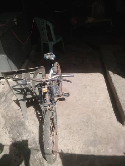Used cycle bagher gear wali