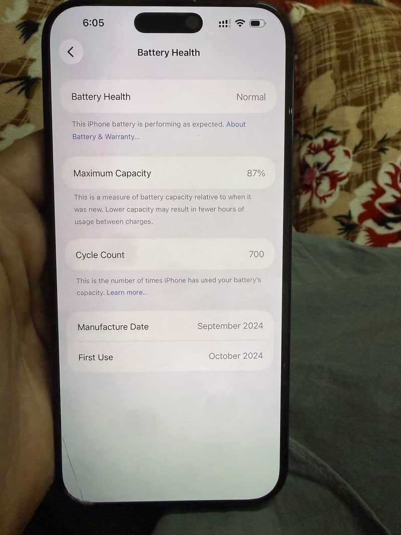 Apple iPhone 16 Pro Max 0