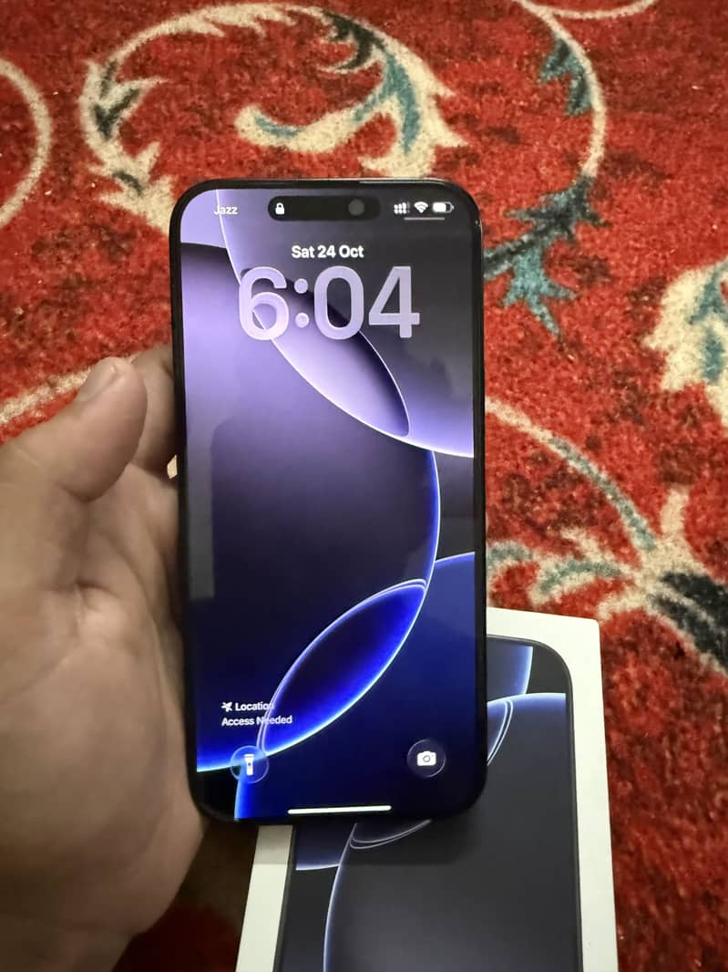 Apple iPhone 16 Pro Max 6