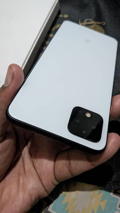 Google Pixel 4 XL Clearly White Color