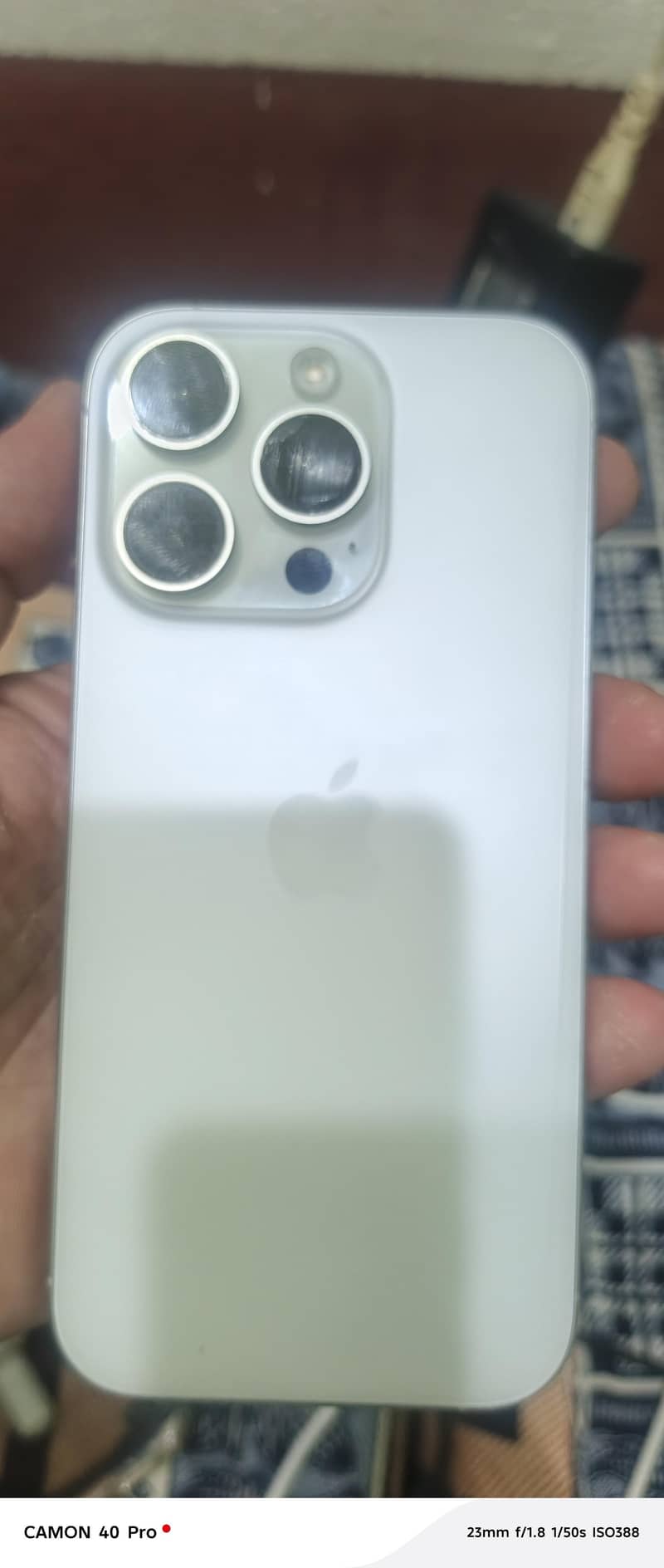 Apple iPhone 16 Pro 1