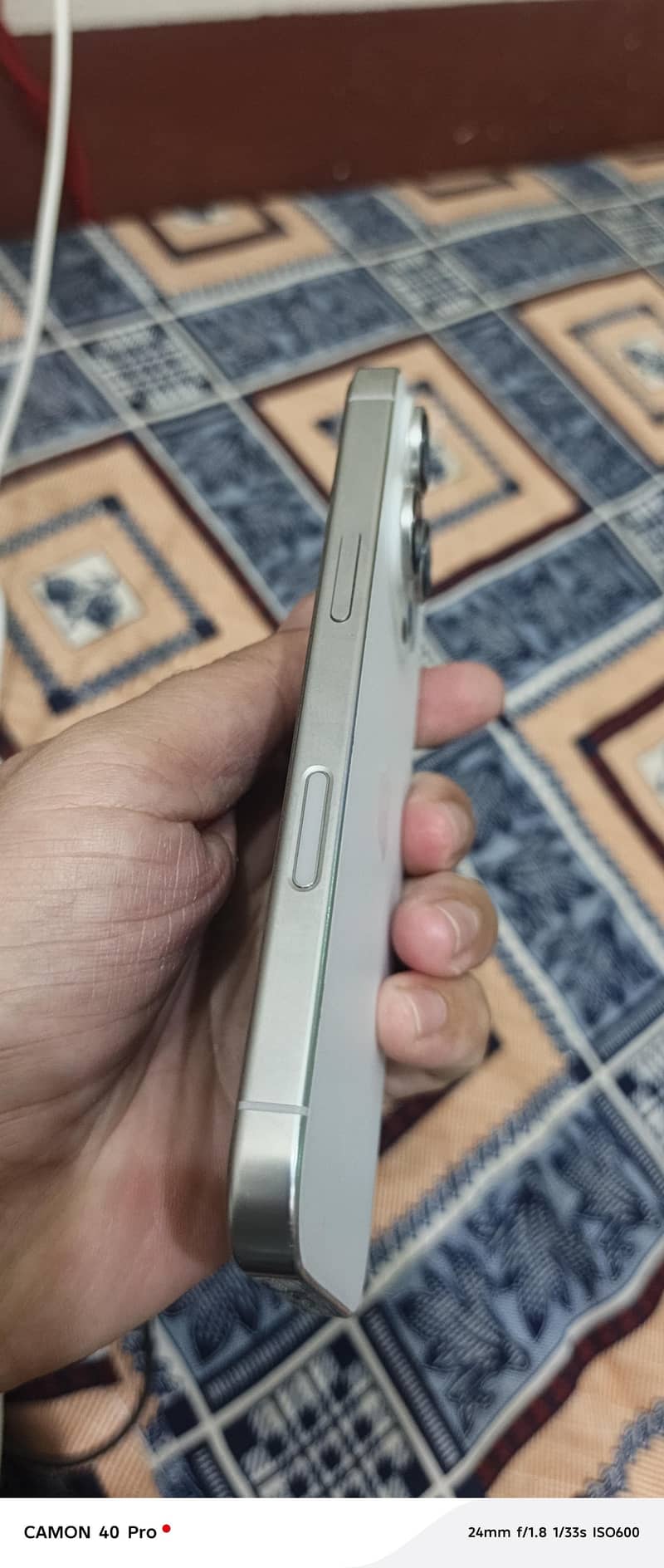 Apple iPhone 16 Pro 5
