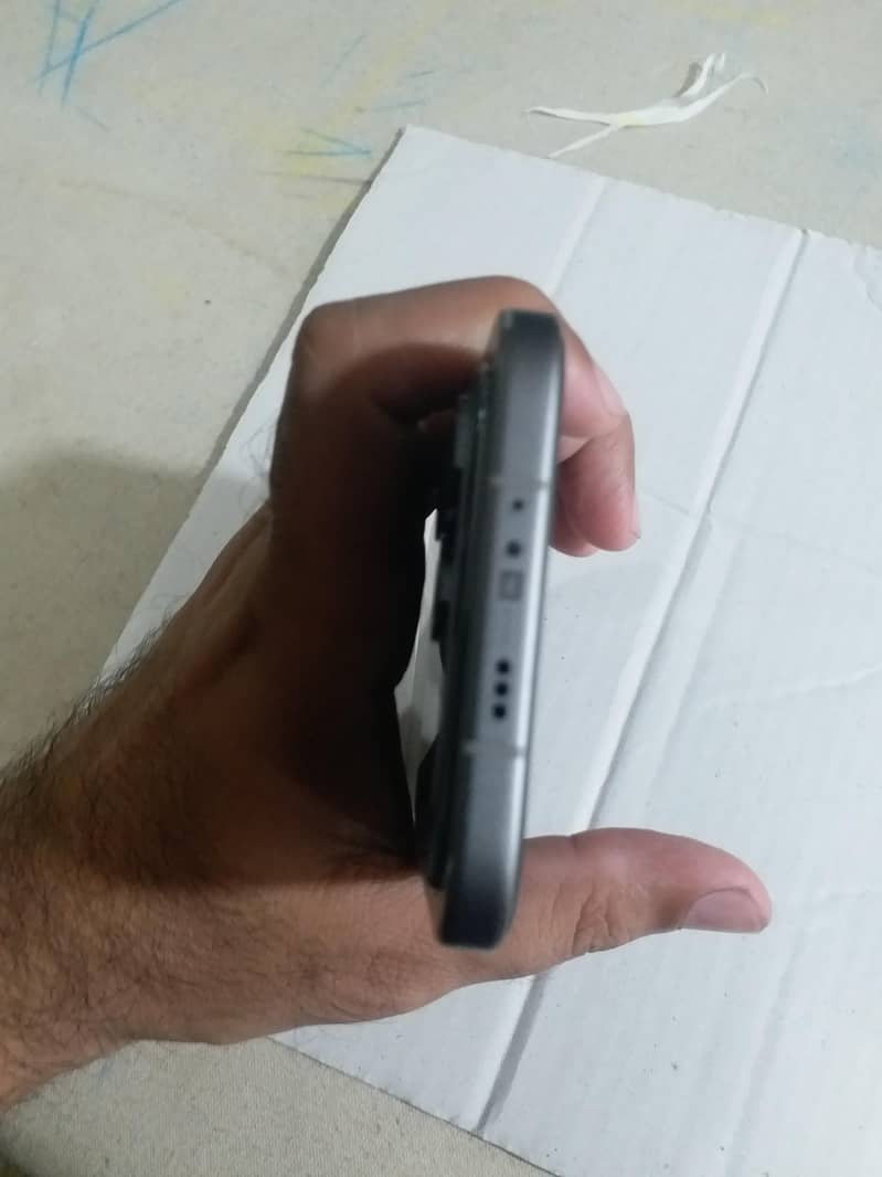 Infinix Note 60 8