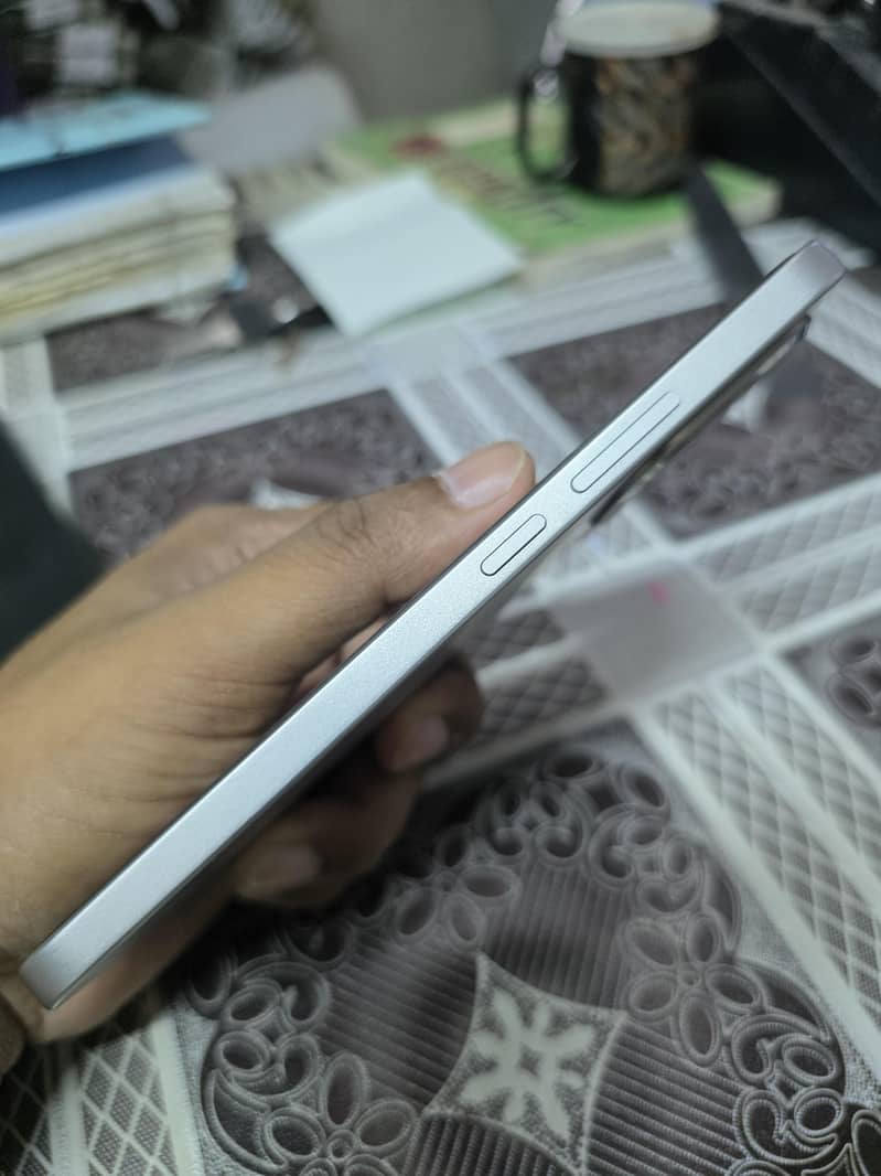 Xiaomi 15T 4