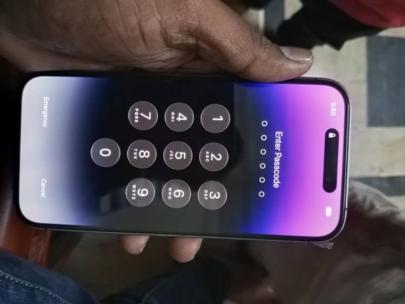 Apple iPhone 14 Pro 3