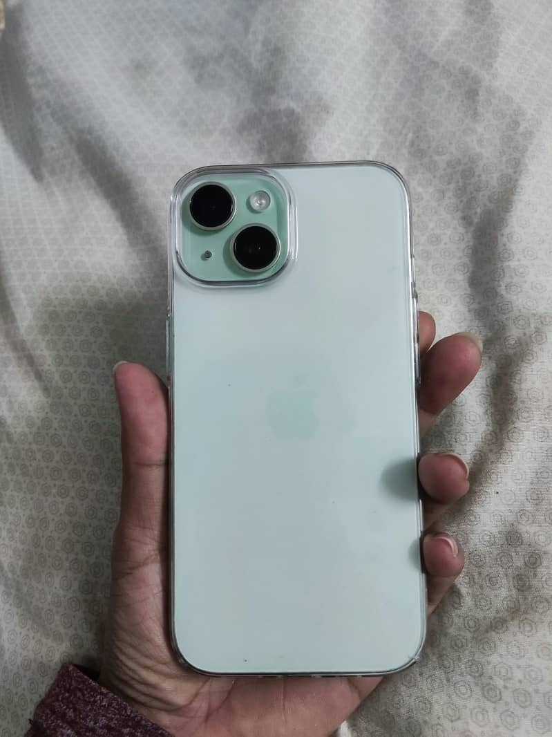 Apple iPhone 15 2