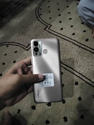 Infinix Hot 12 Play