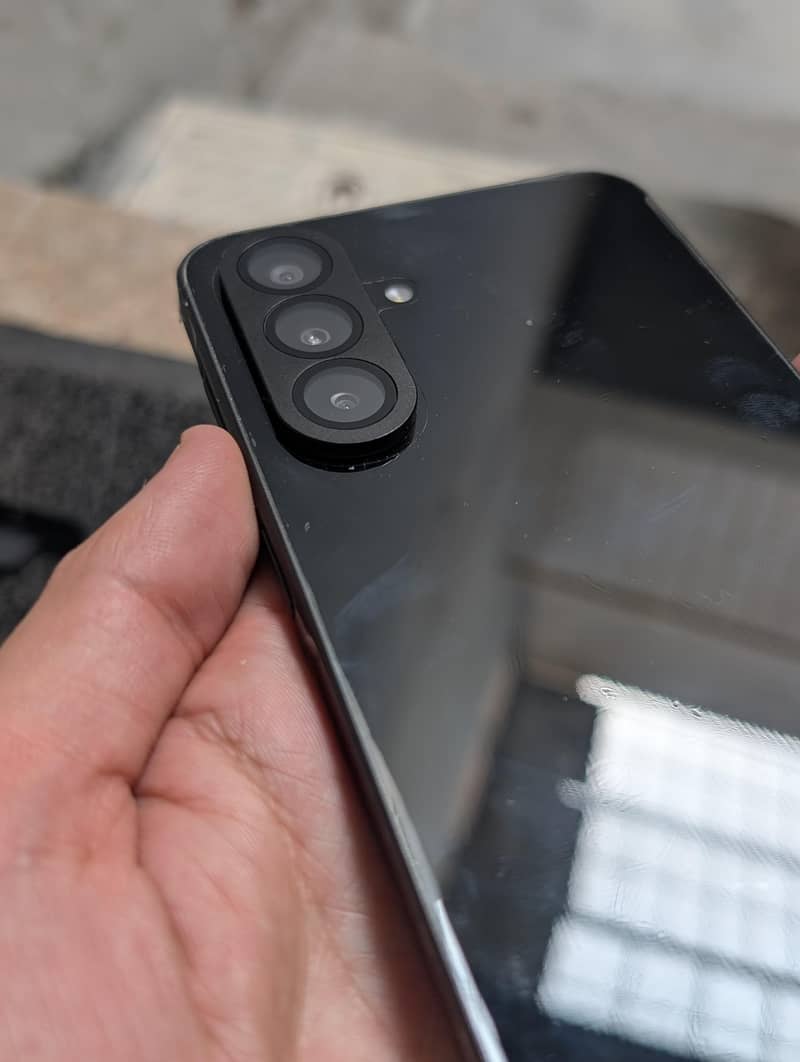 Samsung Mobile A26 5