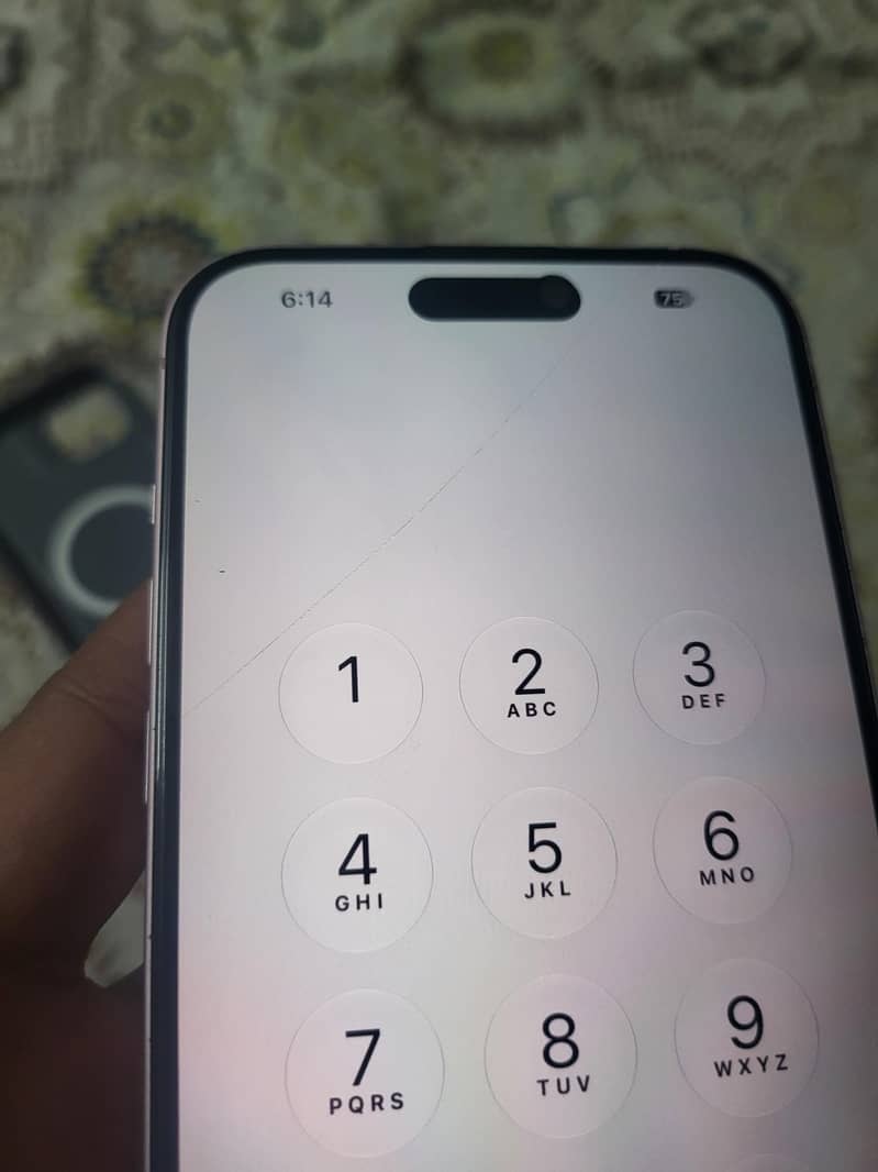 Apple iPhone 15 plus 6