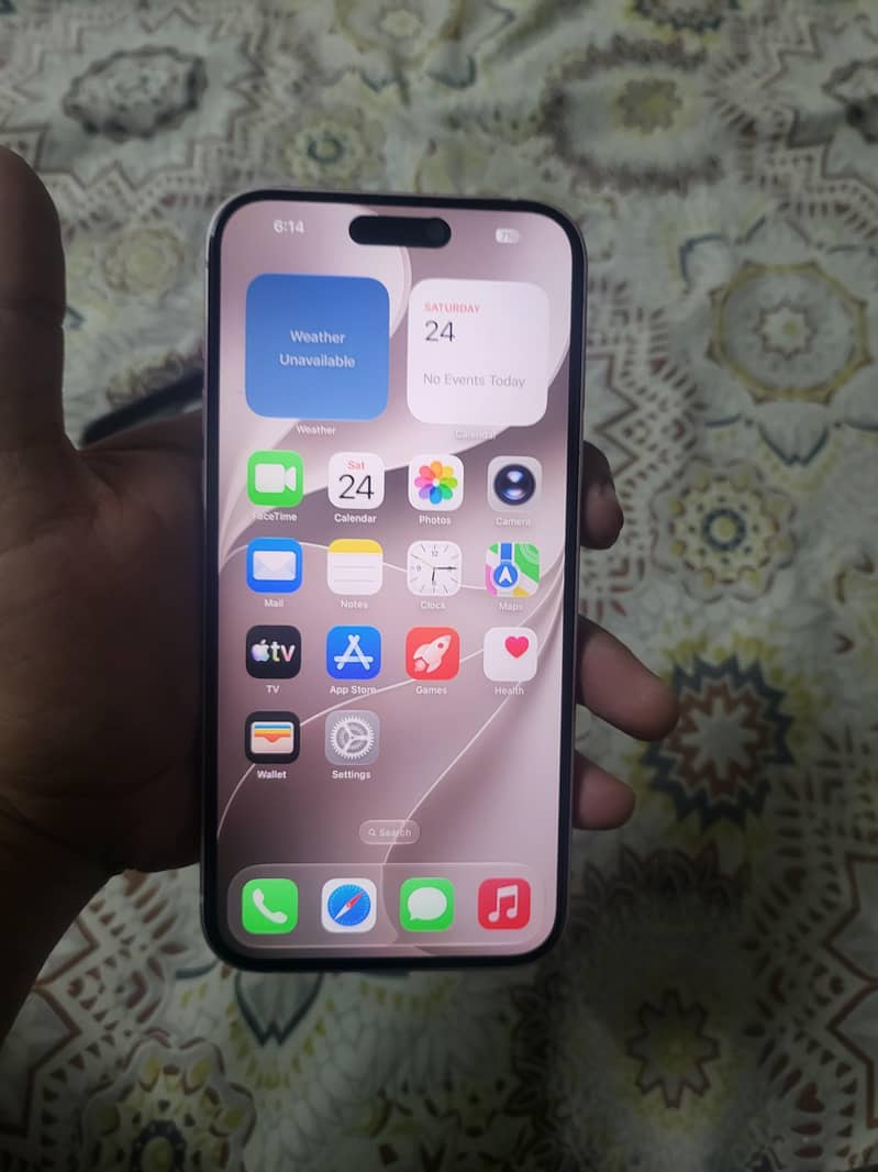 Apple iPhone 15 plus 7