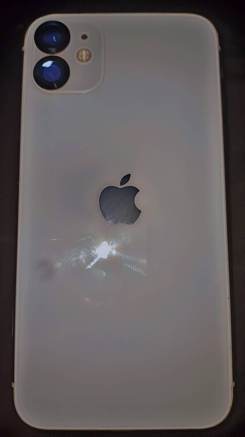 Apple iPhone 11 0