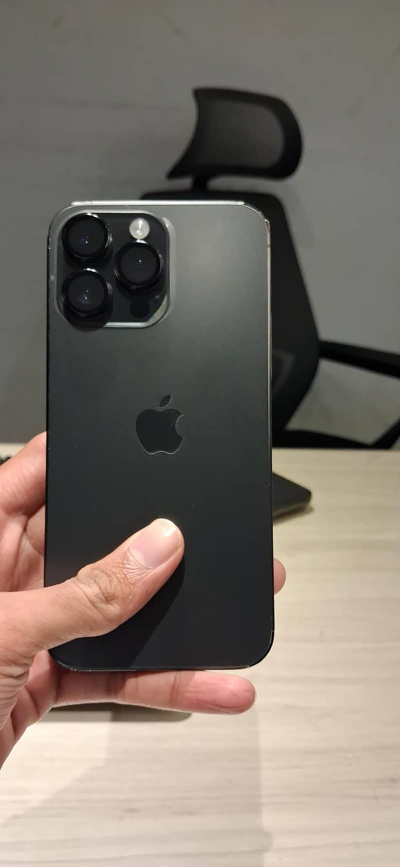 Apple iPhone 14 Pro Max 0