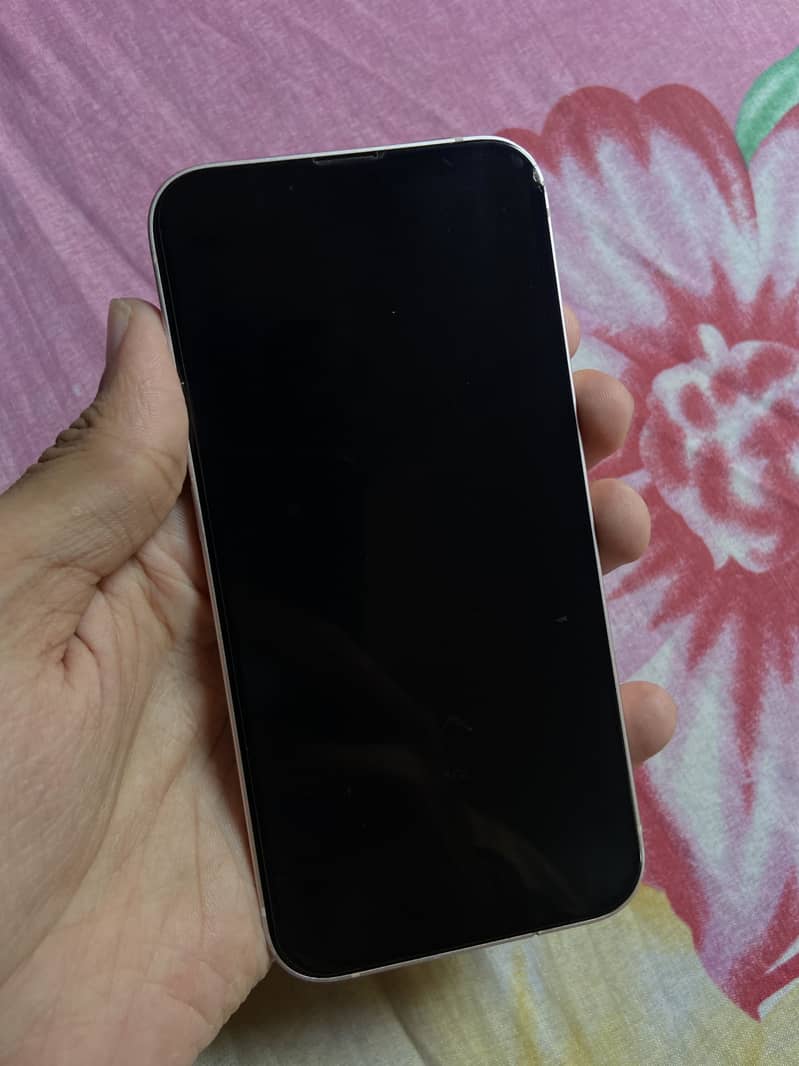 Apple iPhone 13 3
