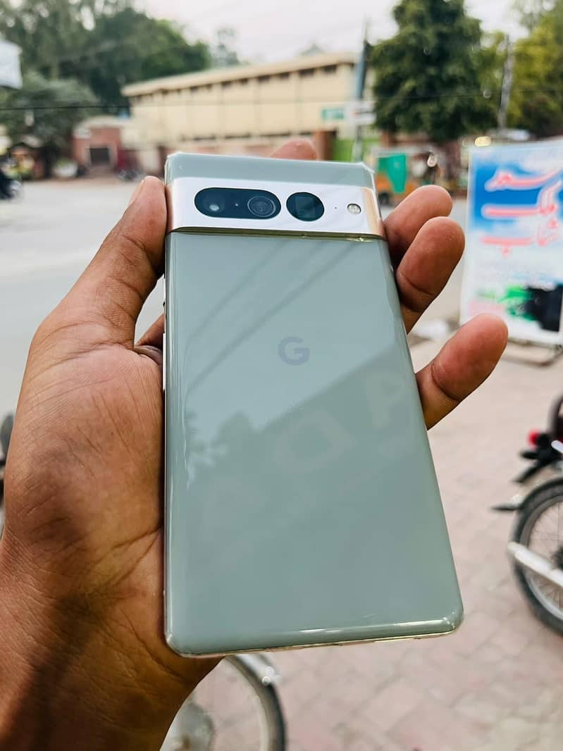 Google Pixel 7 Pro 3