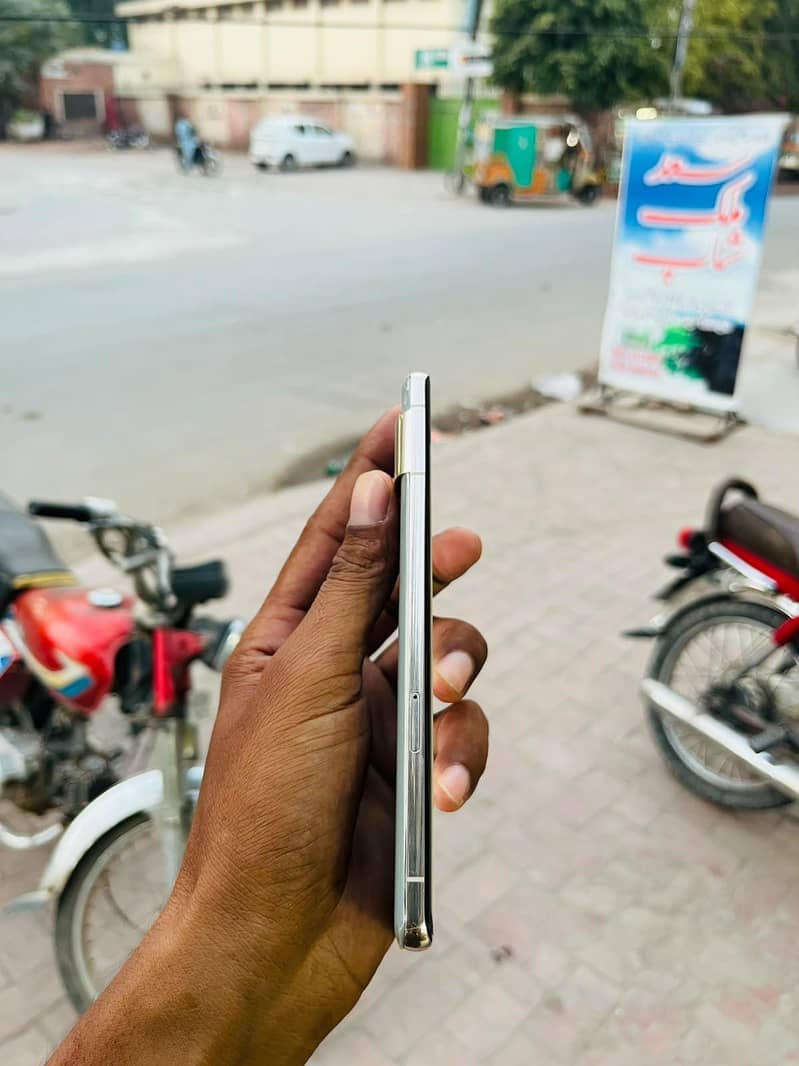 Google Pixel 7 Pro 5
