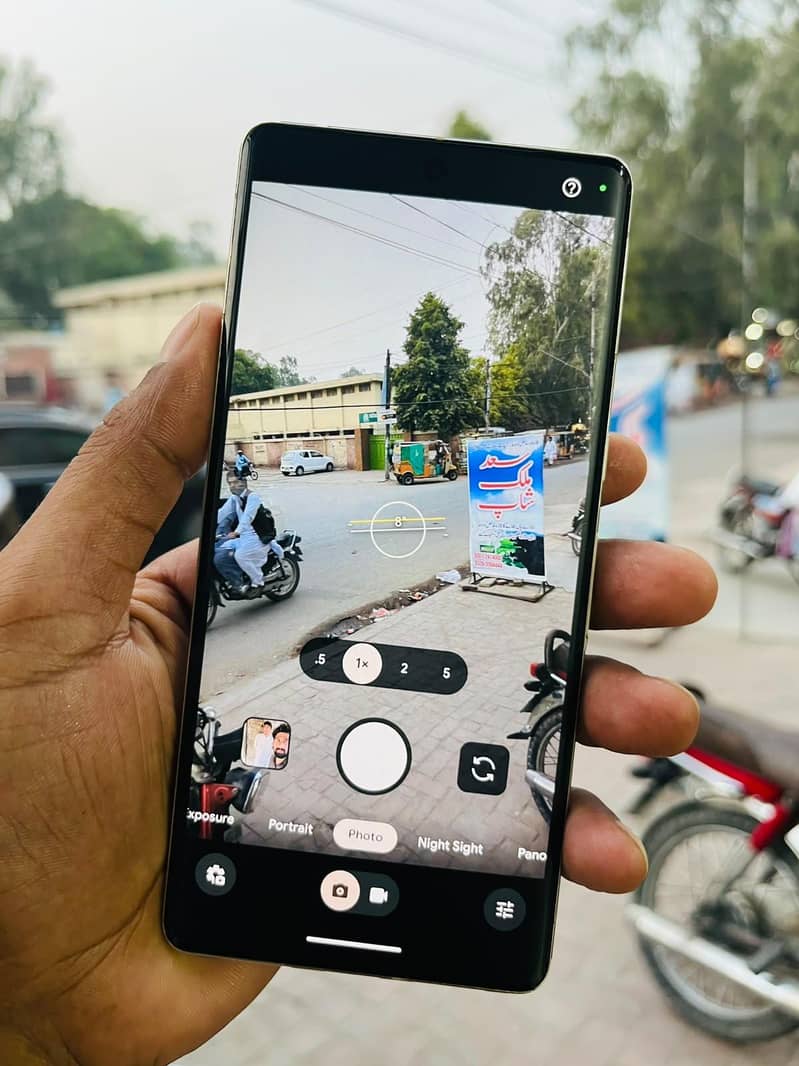 Google Pixel 7 Pro 6