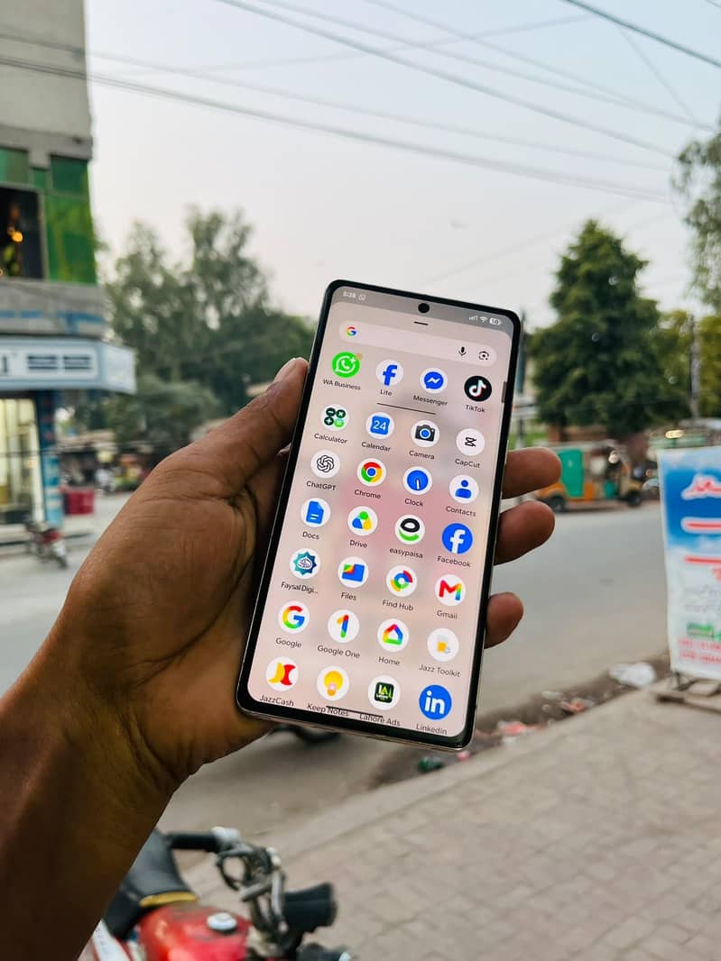 Google Pixel 7 Pro 8