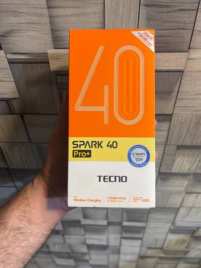 Tecno Spark 40pro plus 8/256