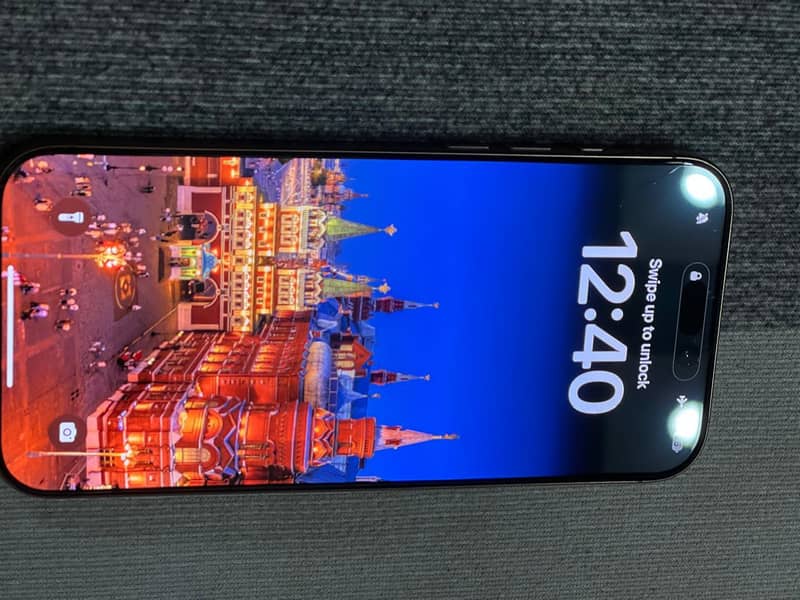 Apple iPhone 16 Pro Max 0