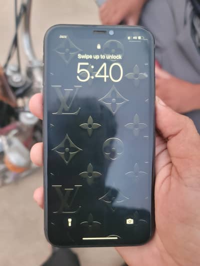 Apple iPhone XR 256GB Pta Approved