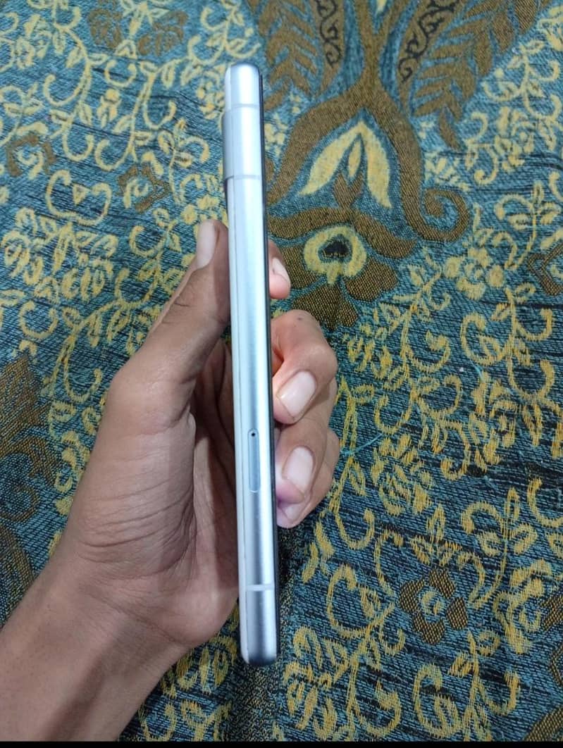 Google Pixel 7a 1