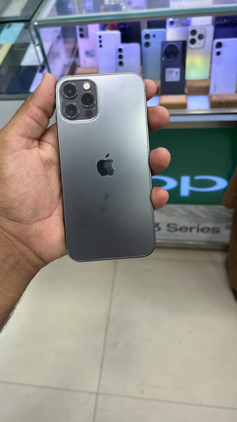 Apple iPhone 12 Pro 0