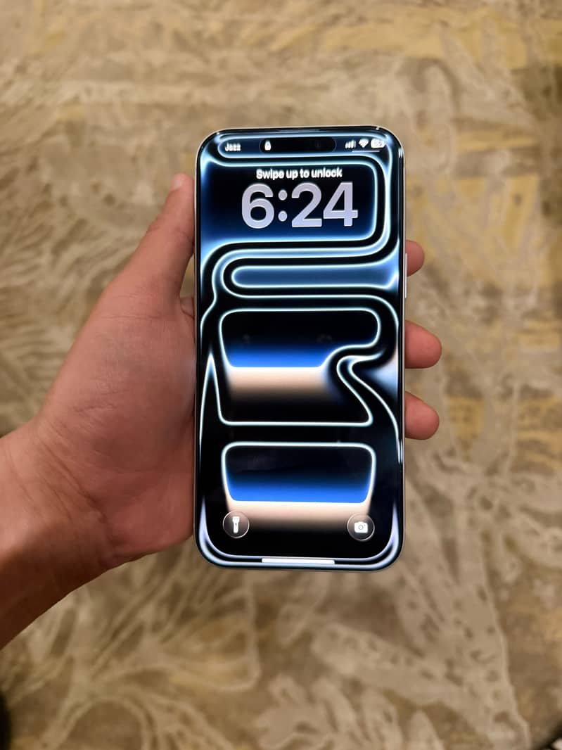 Apple iPhone 17 Pro Max 1