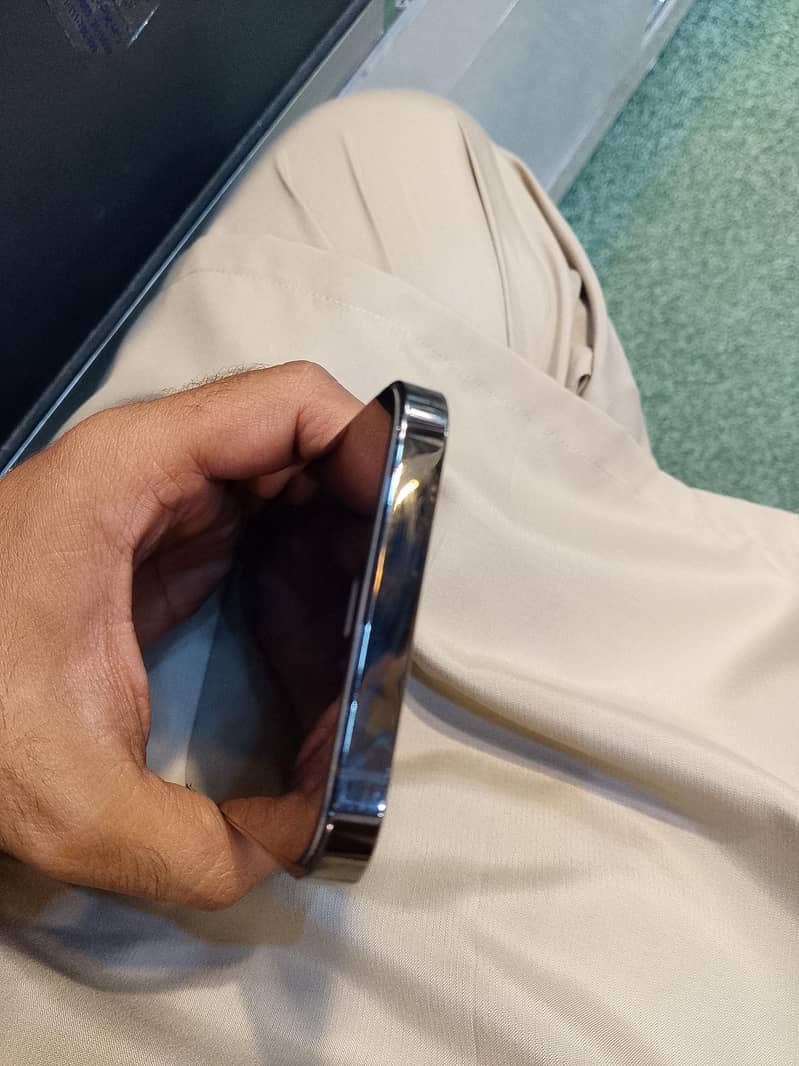 Apple iPhone 12 Pro 5