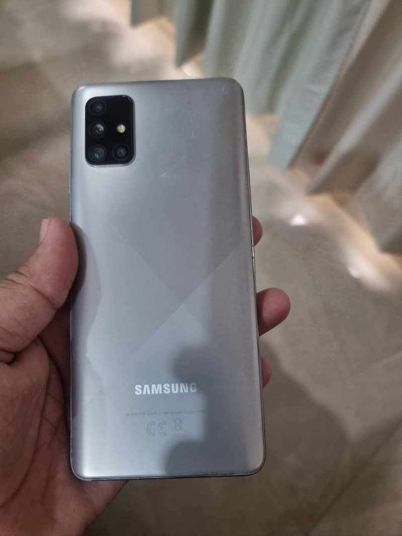 Samsung Mobile A71 6