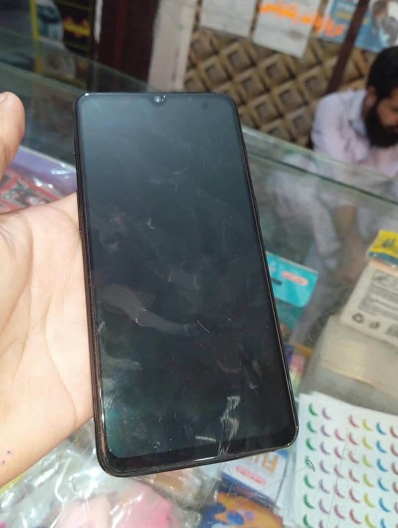 One Plus 6T 4