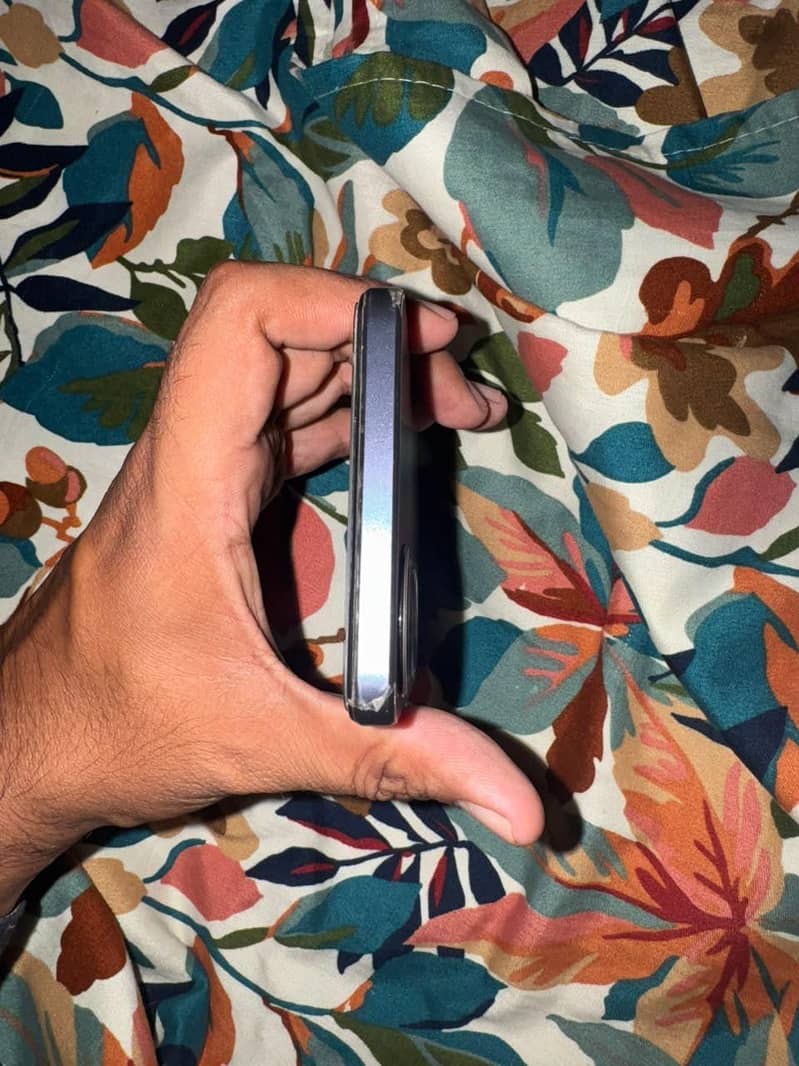 OPPO A60 3