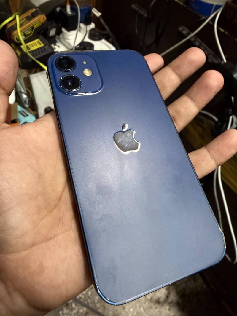 Apple iPhone 12 mini 0