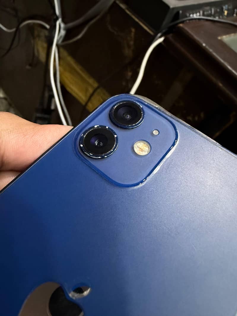 Apple iPhone 12 mini 7