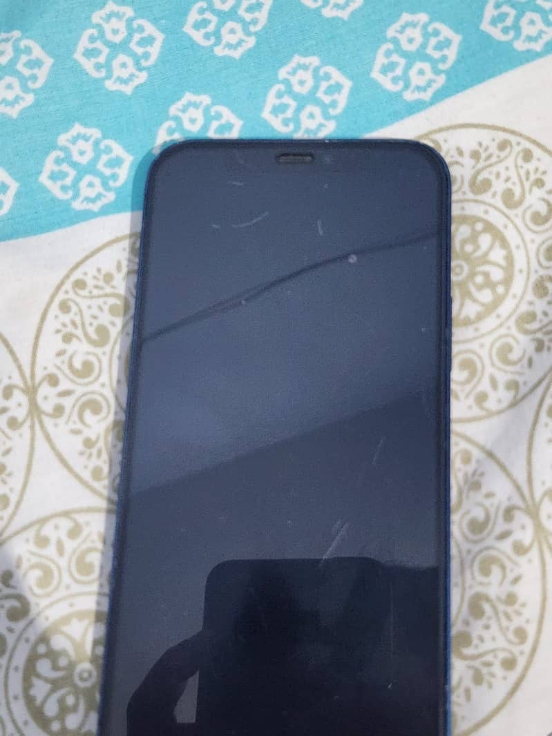 Apple iPhone 12 3