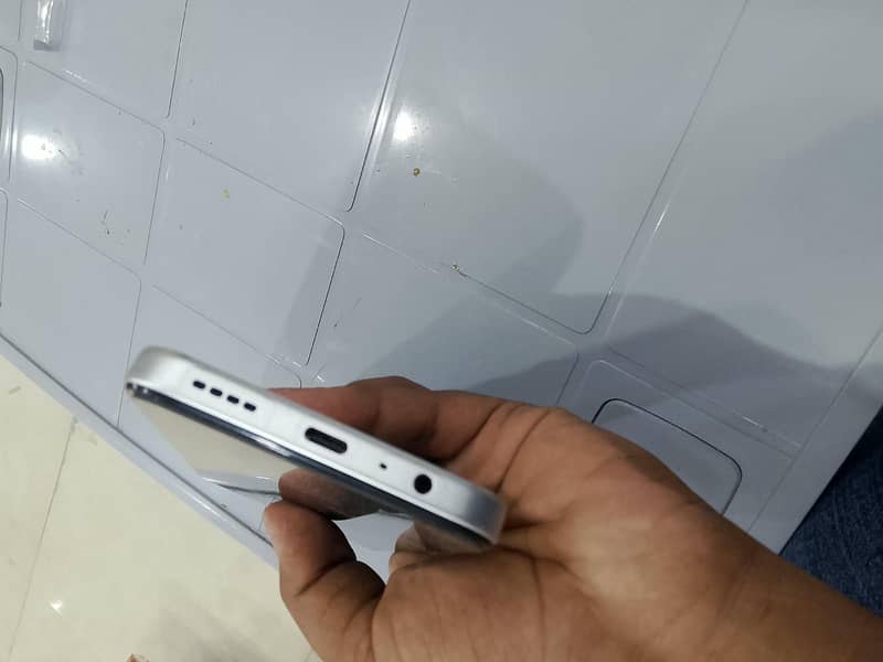 OPPO A6 6