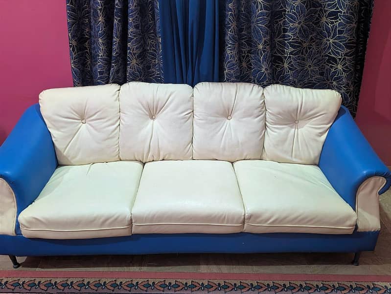 Leather Sofa set / 8 seater 1